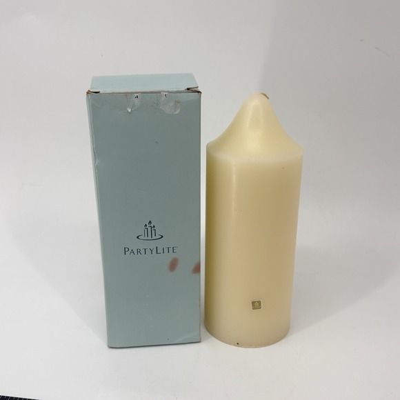Partylite S37164 Almond Biscotti 3" X 7" Bell Top Pillar Candle - Picture 2 of 9